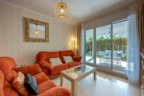 Beautiful 2BR APT with Terrace, Garden & Pool